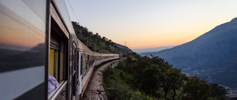 Як купити онлайн-квиток на потяг в Україні: інструкція, як скористатися