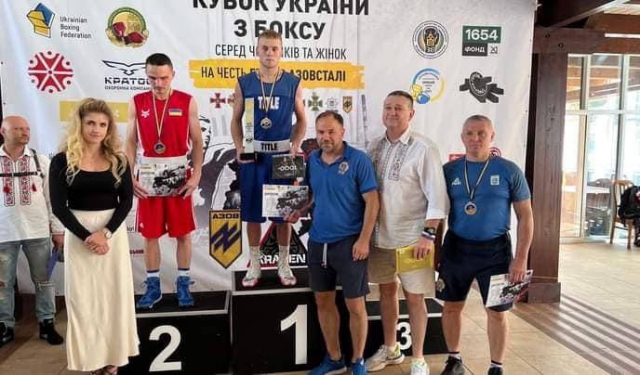 Вихованець Мукачівської ДЮСШ Іван Завадський виборов Кубок України з боксу