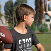 Відкритий урок з флаг-футболу: ужгородських школярів познайомили з американським видом спорту (ФОТО)