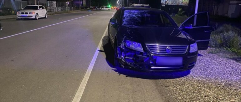 У Виноградові під колесами авто загинув велосипедист