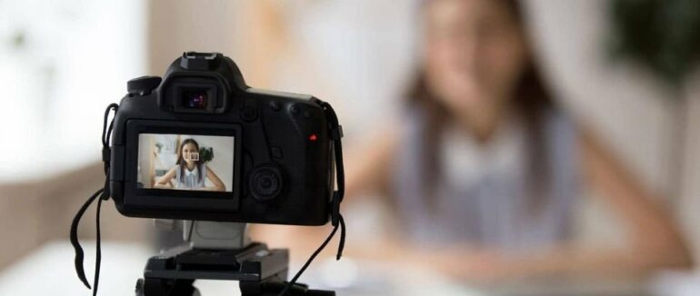 Закарпатські школярі можуть взяти участь у конкурсі учнівських відеосюжетів «Репортер»