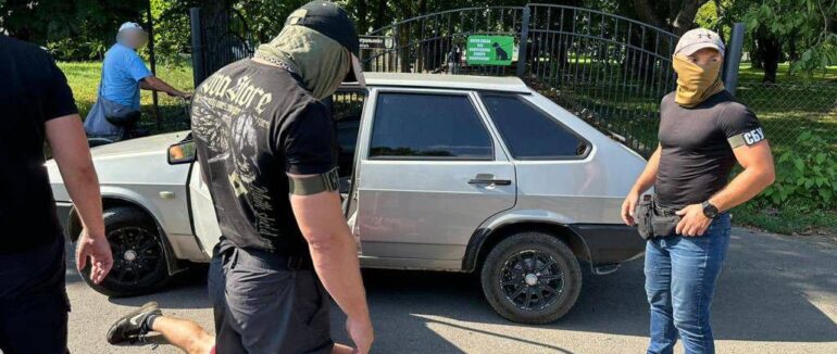 Погрози та вимагання 1500 євро надуманого боргу: судитимуть двох мукачівців