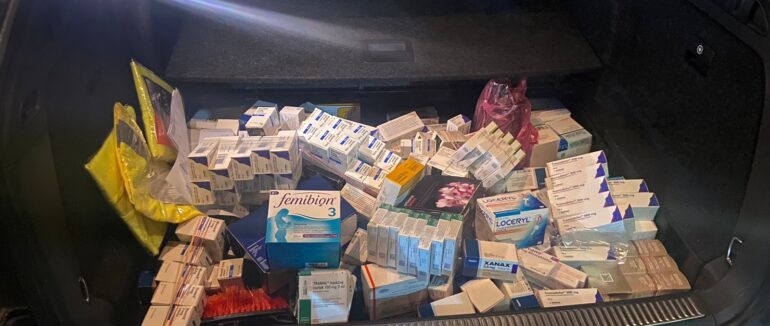 Понад 11 тис. психотропних, «наркотичних» таблеток, 20 кг прекурсорів та 1 кг екстракту канабісу вилучили закарпатські митники на кордоні з