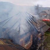 Вогонь наробив чимало лиха: на Мукачівщині горів будинок