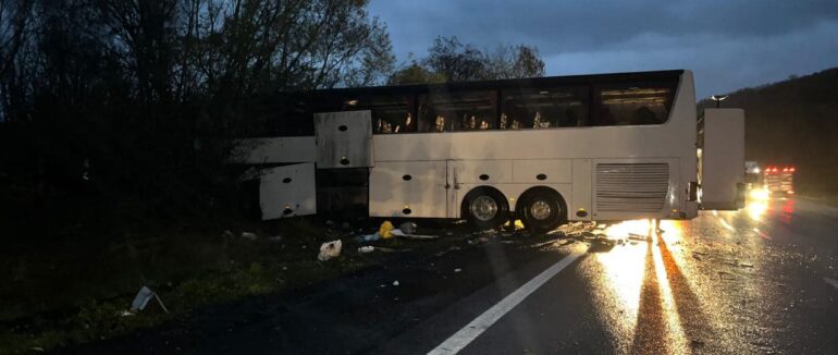 Затримали водія вантажівки: деталі ДТП на трасі «Київ-Чоп» (ФОТО)