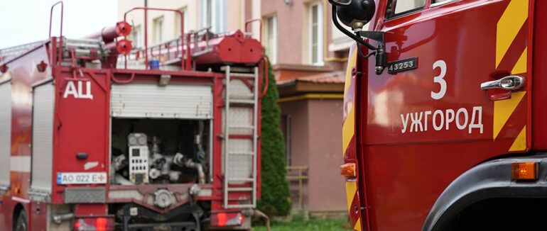 В Ужгороді через їжу на плиті ледь не згоріла квартира