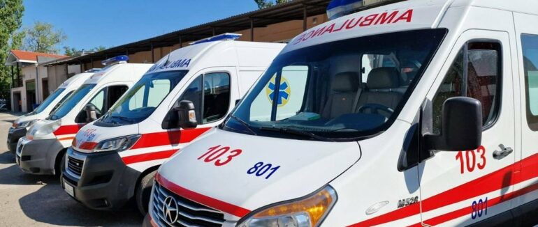 В Ужгороді дівчина випала з вікна четвертого поверху (ВІДЕО)