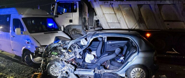 Поліція розслідує аварію на Тячівщині у якій постраждали троє людей, серед яких дитина