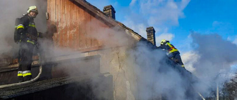 На Ужгородщині трагічно загинув чоловік на пожежі