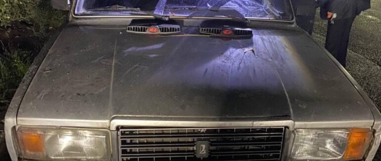 Ужгородські патрульні розшукали трьох юнаків, які заволоділи чужим авто