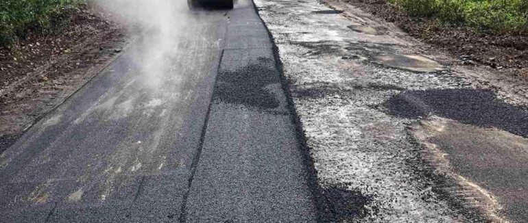 На Закарпатті на автошляхах місцевого значення продовжується ямковий ремонт