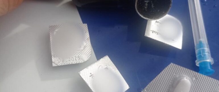 Підозріло себе поводив: у Мукачеві затримали чоловіка з наркотиками