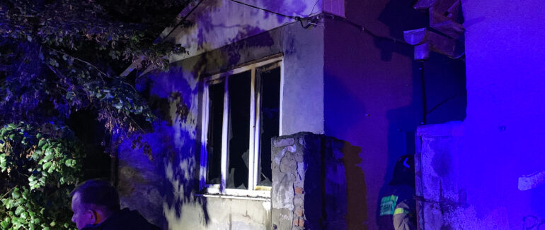 В Ужгороді через електричний обігрівач згорів будинок