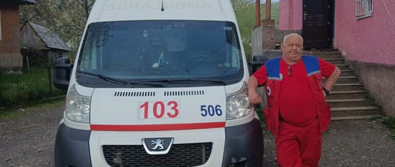 Жителька Синевира народила в “швидкій”