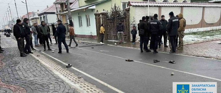 Тримання під вартою без права внести заставу: двом учасникам масової бійки у Підвиноградові обрали запобіжні заходи