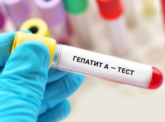 Гепатит А на Закарпатті: госпіталізували 11 людей