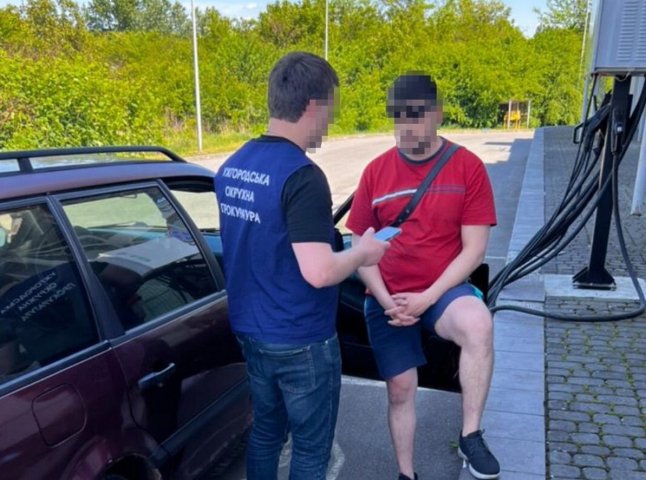 Закарпатця, який допомагав військовозобов’язаним перетинати кордон, засудили до 4 років ув’язнення