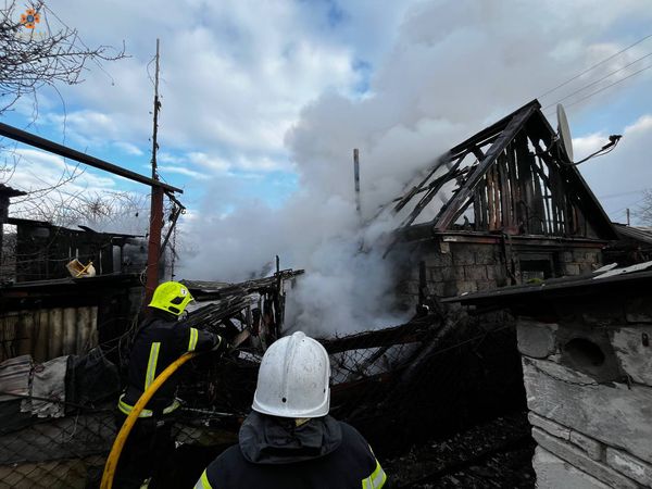 Сьогодні у Солотвині вирувала масштабна пожежа: загинуло 3 людей, двоє з яких – діти