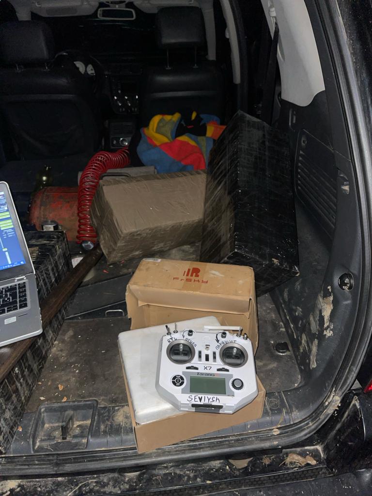 У Берегівському районі прикордонники виявили літальний апарат з контрабандою