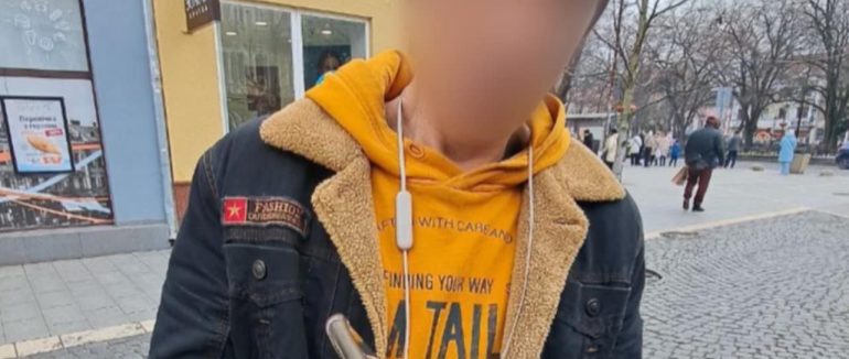 В Ужгороді затримали чоловіка з наркотиками