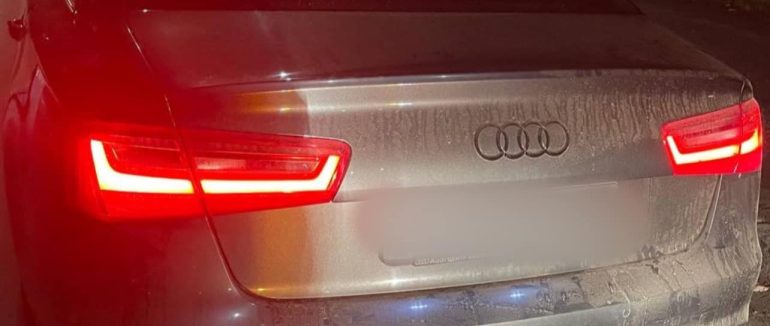 Вночі в Ужгороді п’яна водійка на “Audi” роз’їжджала Ужгородом