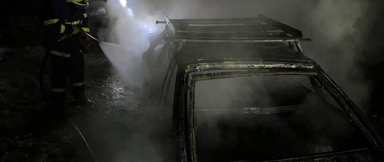 В Ужгородському районі вночі згоріла “дев’ятка”