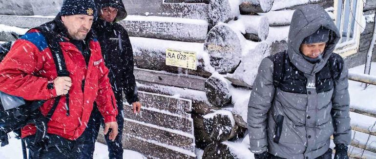 Підкорювачі Говерли через негоду заблукали на Закарпатті