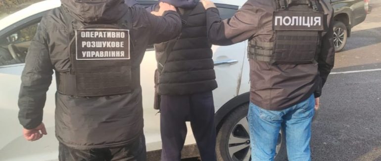 $1000 за переправу: на Закарпатті організатор постане перед судом