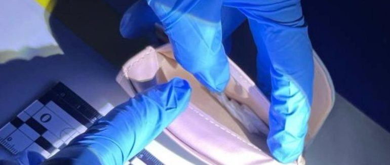 В Ужгороді вчергове виявили наркотики у перехожих