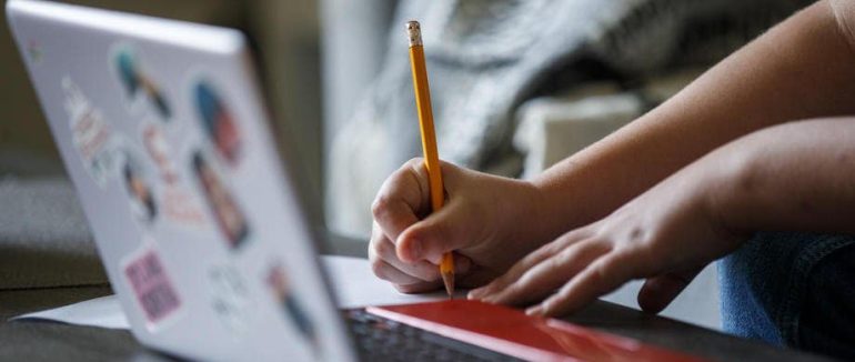 Через ГРВІ у Берегові два заклади освіти переходять на дистанційне навчання