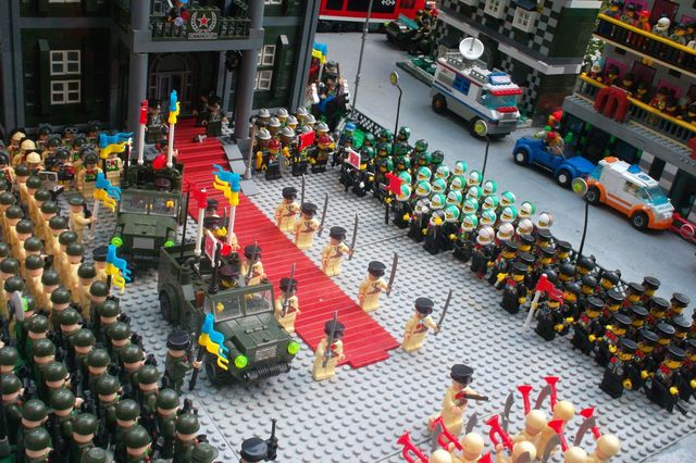 Як правильно вибрати конструктор Лего в подарунок дитині