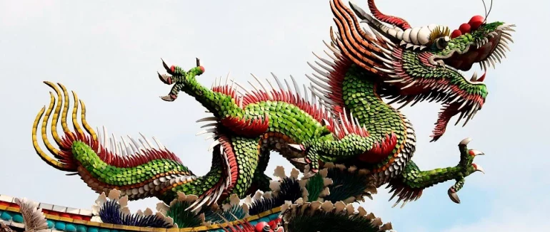 Рік зеленого дерев’яного дракона: які кольори допоможуть залучити добробут у 2024 році