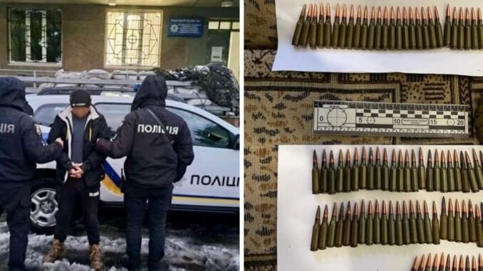 Затриманий торговець: 25-тирічний житель с. Сімерки продавав зброю (ФОТО)