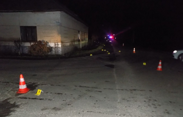 Закарпатець збив жінку з інвалідністю та втік з місця ДТП