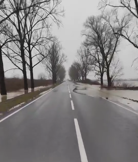 Рух на дорозі Н-09, поблизу села Вільхівка відновлено