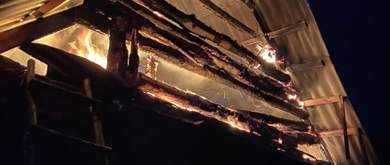 Вночі рятувальники ліквідовували пожежу у будинку на Ужгородщині