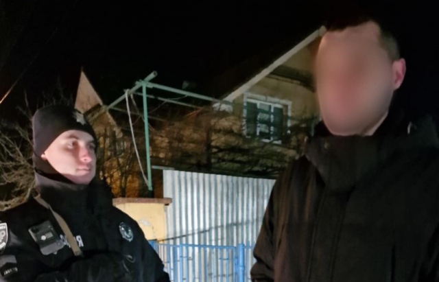 Вихопив сумку та втік: в Ужгороді затримали грабіжника