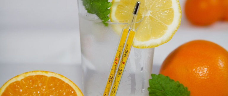 Як правильно збивати температуру