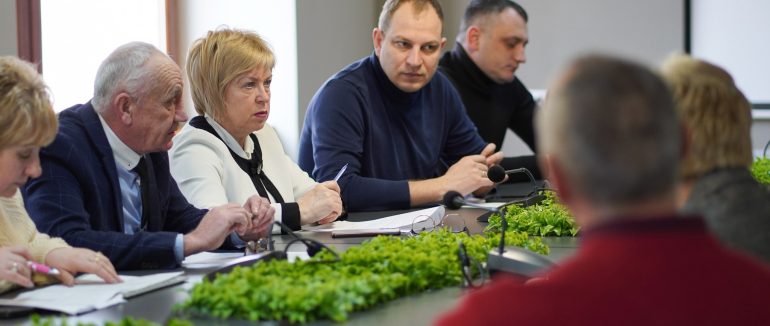 В Ужгороді продовжили дистанційне навчання до 16 лютого