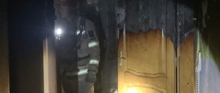 В Ужгороді горів багатоквартирний будинок: 10 людей евакуювали