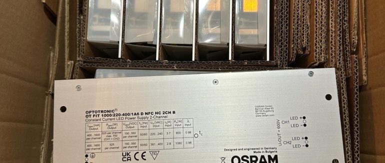 На кордонні закарпатські митники виявили у фурі незадекларований товар на 300 тисяч гривень