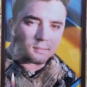 Закарпаття попрощалося із полеглим захисником Романом Качуром