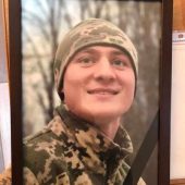 Прикордонника в останню дорогу: захисники держрубежів Мукачівського загону поховали побратима (ФОТО)