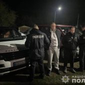 На Закарпатті затримали злочинців які спеціалізувалися на угоні елітних авто