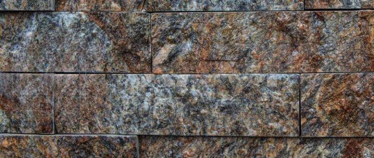 Види болгарського сланцю та основні переваги натурального каменю