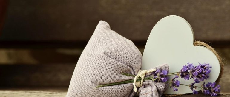 Лаванда з клумби: аромати для дому власними руками