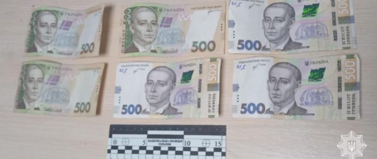 У Нижніх Воротах виявили нетверезого водія, який намагався підкупити патрульних