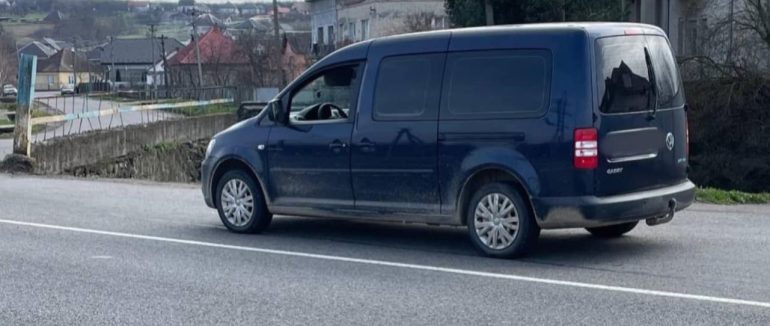 На Мукачівщині водійка за 200 гривень хотіла «відмазатись» за порушення ПДР