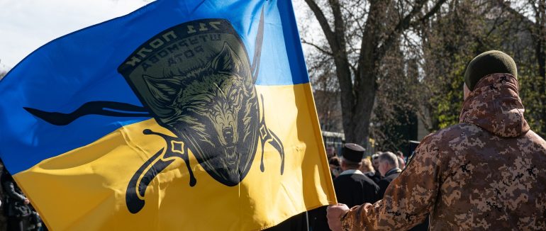 Поховали закарпатця, який добровольцем пішов захищати Україну