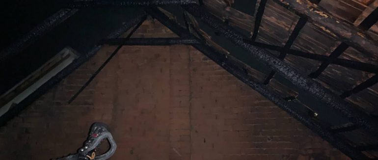 Дві будівлі та легковий транспорт врятували від вогню у с. Ключарки